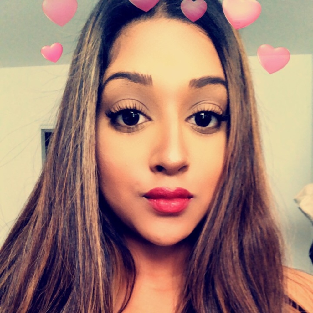 Meet your Posher, Bianca